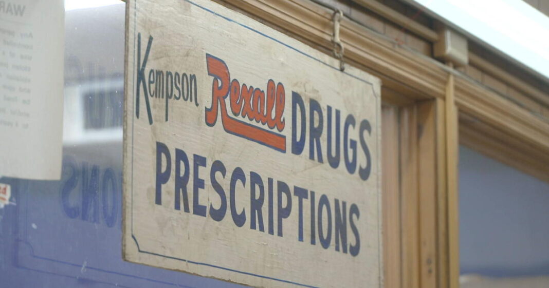 The closure of individual drug stores threatens to turn communities into 