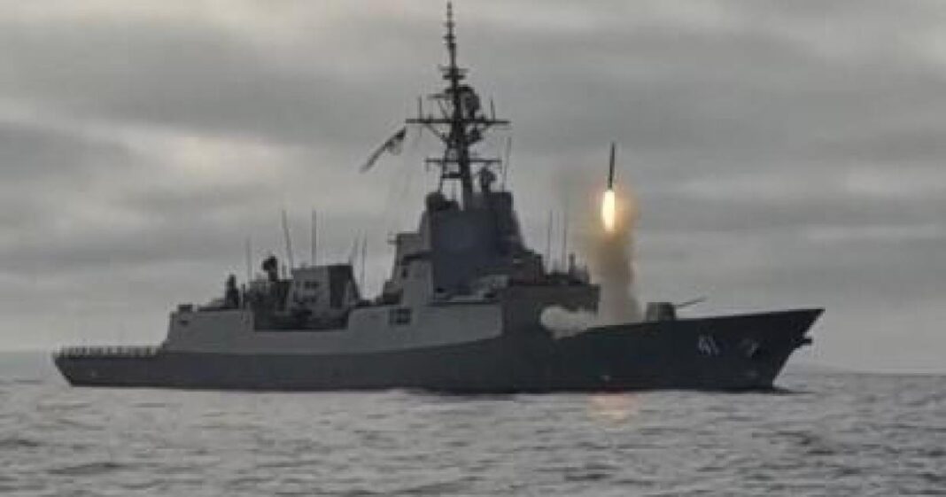 Australian warship tests Tomahawk missile off US coast: 